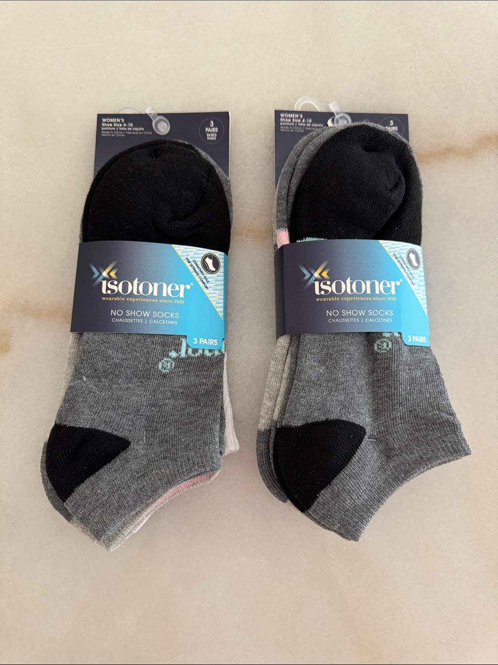 isotoner Women's No-Show Socks - Gray, Black, Pink, White | 6 Pairs  BRAND NEW